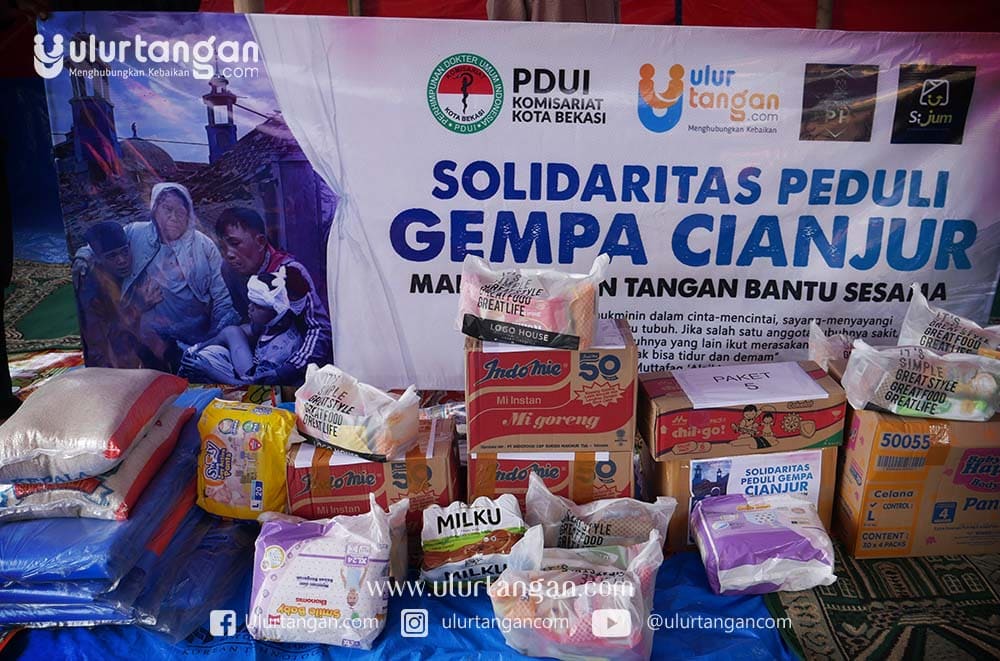 Baksos-Peduli-Korban-Cianjur-Ulur-Tangan-Besama-PDUI-Bekasi-Tahap-2-28