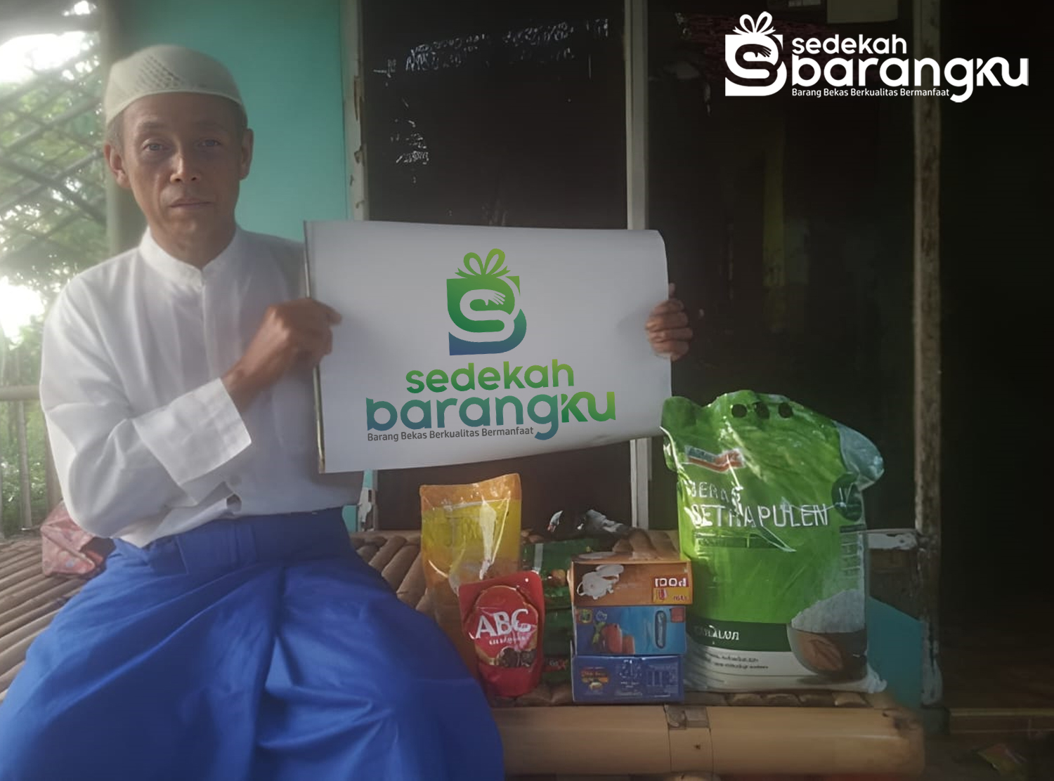 Penyaluran Ke-21 Bantuan Paket Sembako Untuk Marbot Masjid di Kampung Pondok Soga, Sukawangi, Kabupaten Bekasi