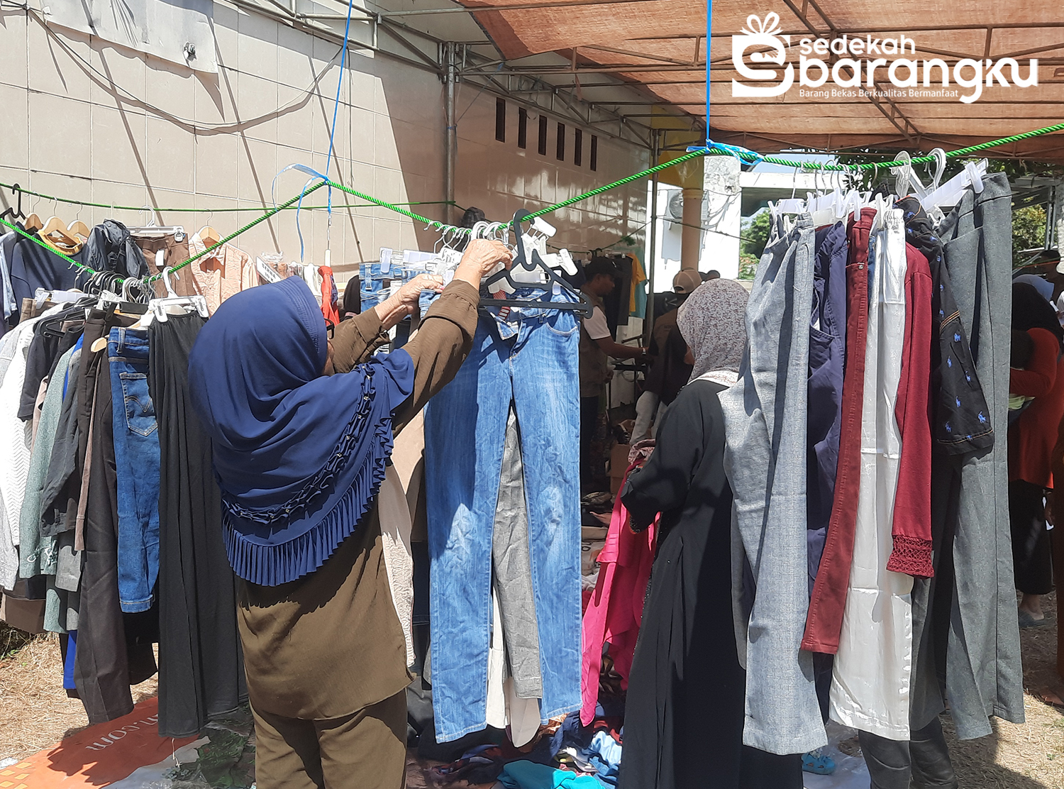 Penyaluran Ke-28 Bazar Berkah Sedekah Barangku Sukses Digelar, Warga Antusias Berbelanja Sambil Sedekah