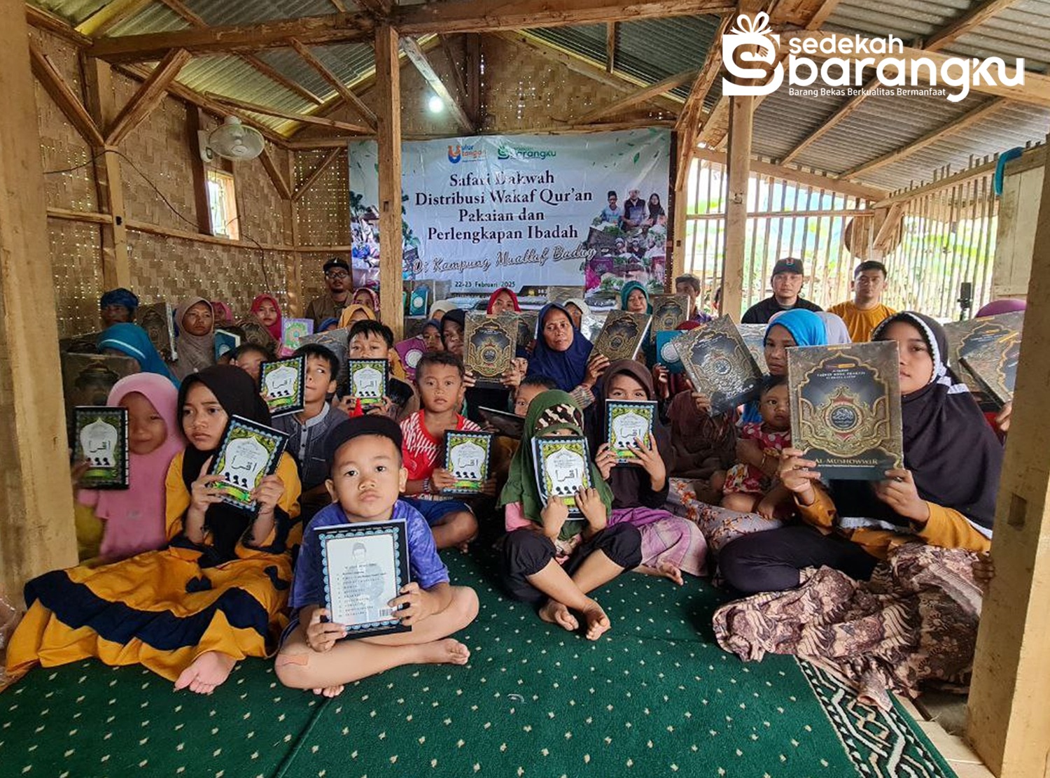 Safari Dakwah di Kampung Muallaf Baduy Ulurtangan Salurkan 230 Wakaf Al-Quran, Ratusan Paket Pakaian dan Perlengkapan Ibadah