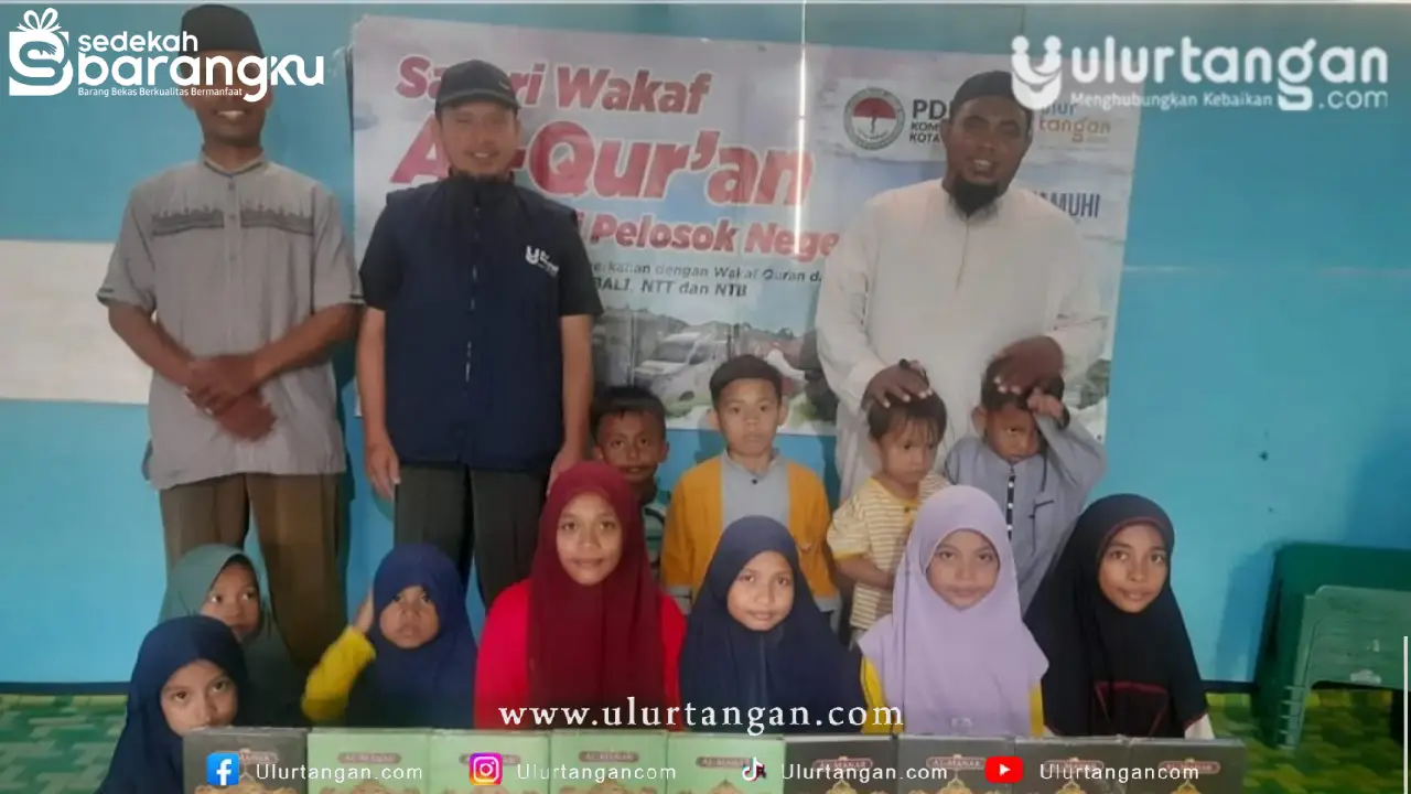 Serah Terima Wakaf Al-Qur’an di TPQ Nurul Huda, Kota Kupang, NTT
