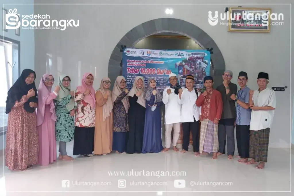 Safari Ramadhan: Salurkan 1000 Wakaf Al-Qur’an, Bantuan Sembako, dan Pengobatan Massal untuk Warga di Banyumas
