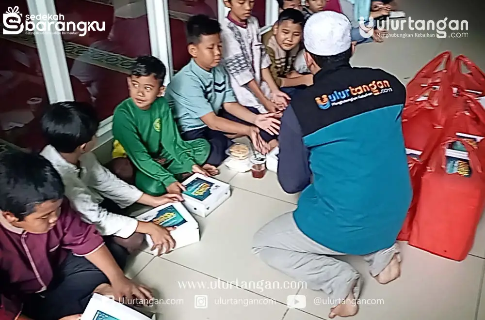 Relwan Ulur Tangan Kembali Berbagi Jumat Berkah di Panti Marhamah Robani.