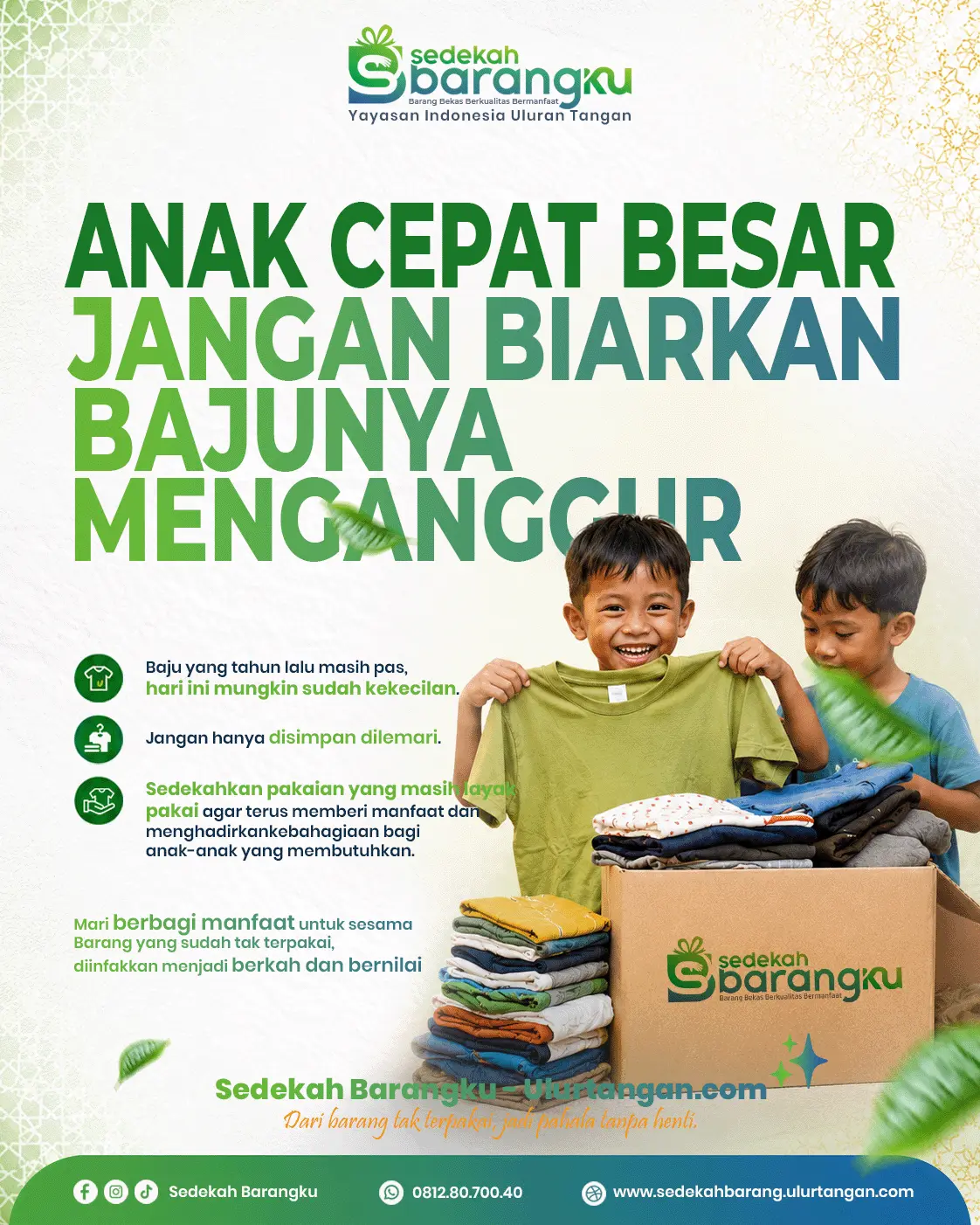 Anak-anak tersenyum membawa pakaian layak pakai untuk didonasikan sebagai sedekah, mengajak berbagi manfaat kepada anak-anak yang membutuhkan.
